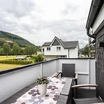 Kurparkblicksauerland 아파트 레네슈타트