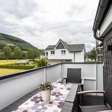 Kurparkblicksauerland Lägenhet Lennestadt